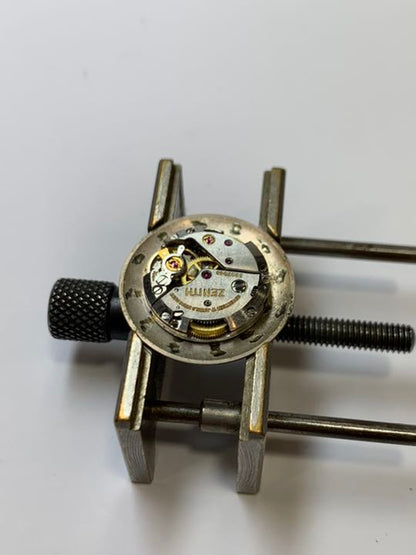 Zenith Analog Mechanical (Manual) Women