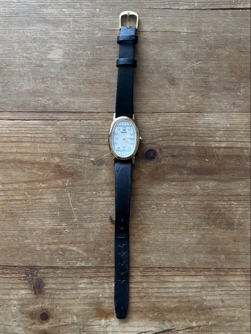 Wired F AGEK028 Analog Quartz Women