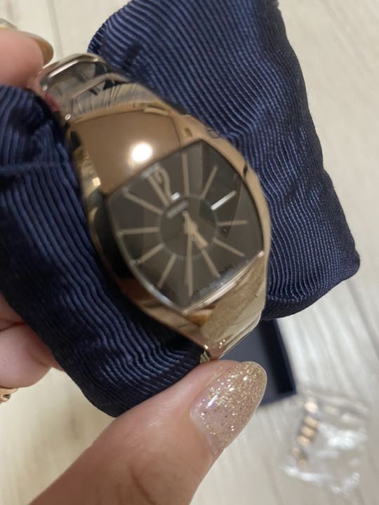 Seiko lk/lukia Analog Quartz Women