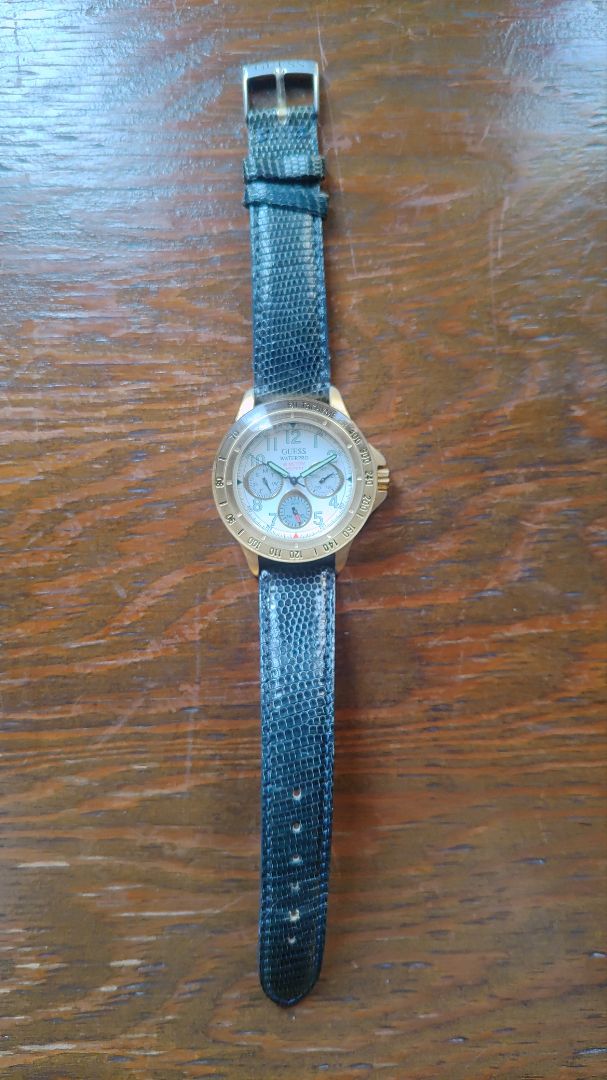 Guess Analog Quartz Men