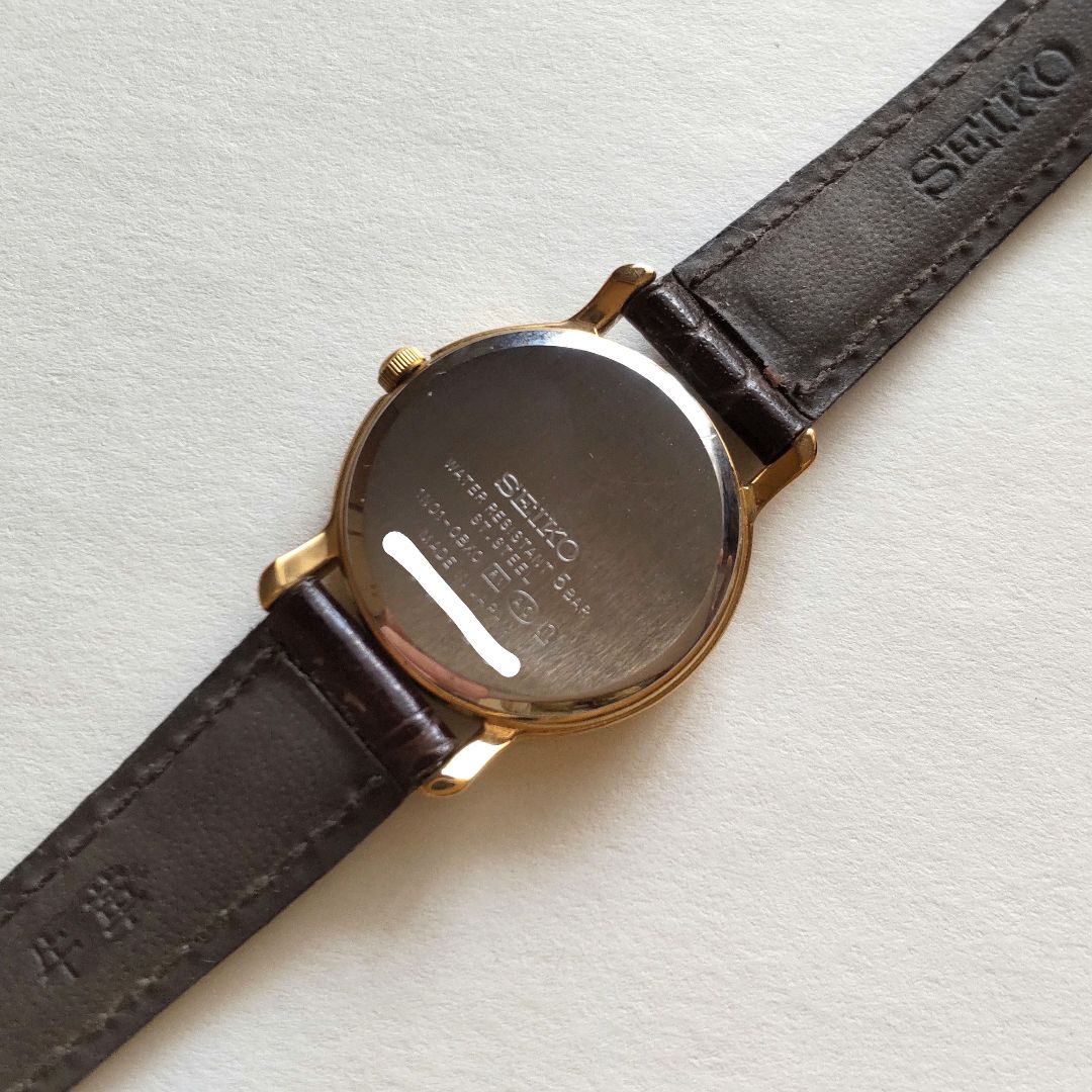 Seiko 7N01-0BR0 Analog Quartz Women