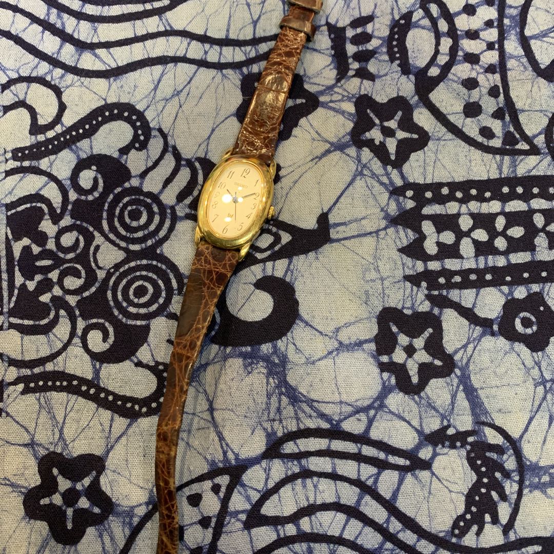 Seiko Analog Quartz Women ジーショック Watch ゴールド ブラウン