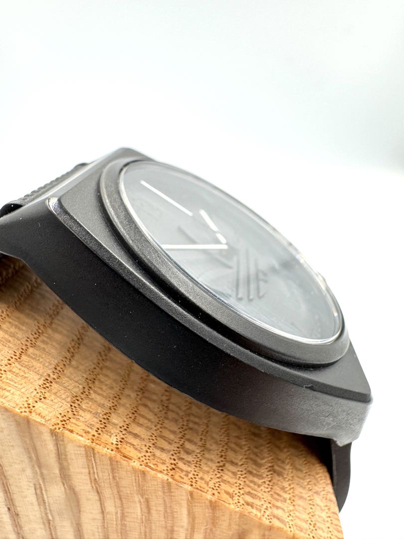 Adidas Analog Quartz Men All Black Watch
