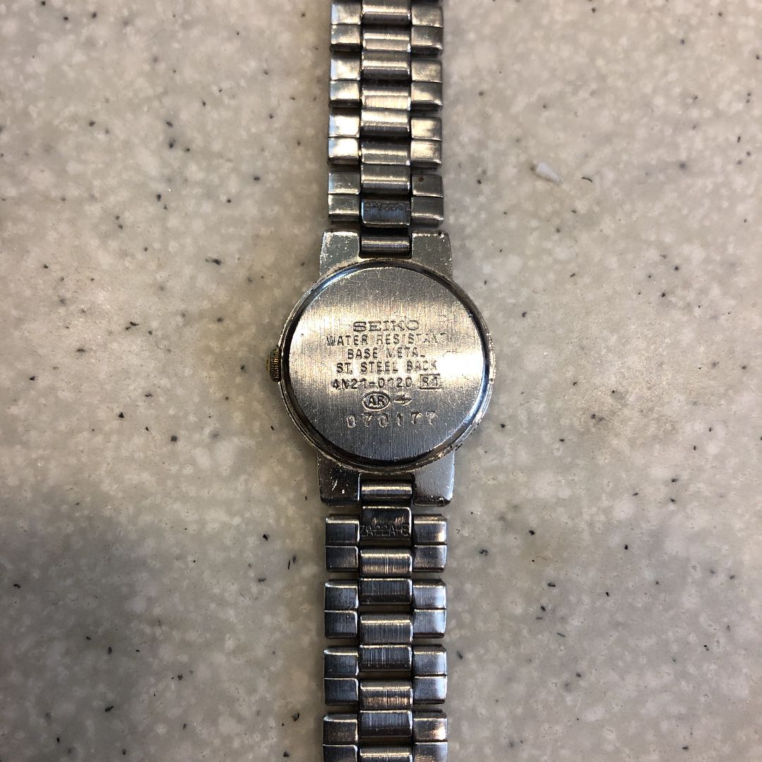 Seiko Creo Analog Quartz Women