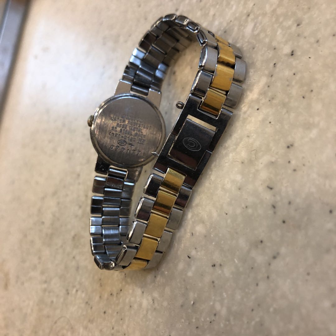 Seiko Creo Analog Quartz Women