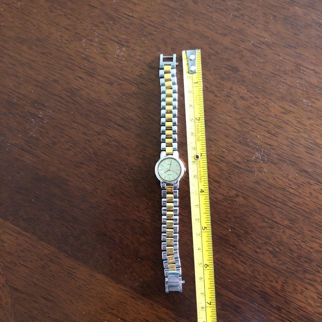 Seiko Creo Analog Quartz Women