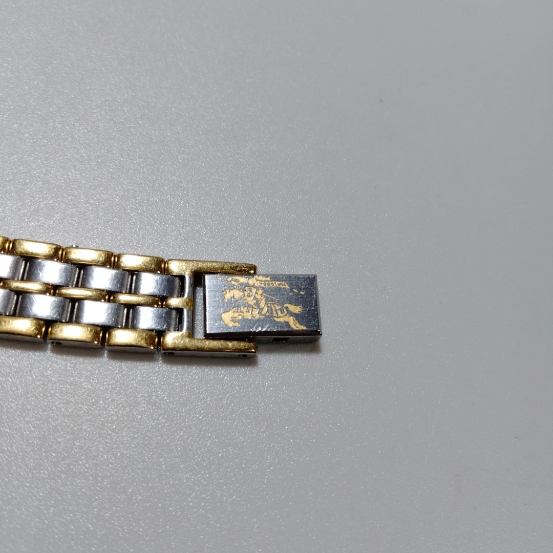 BURBERRY Analog Quartz Women