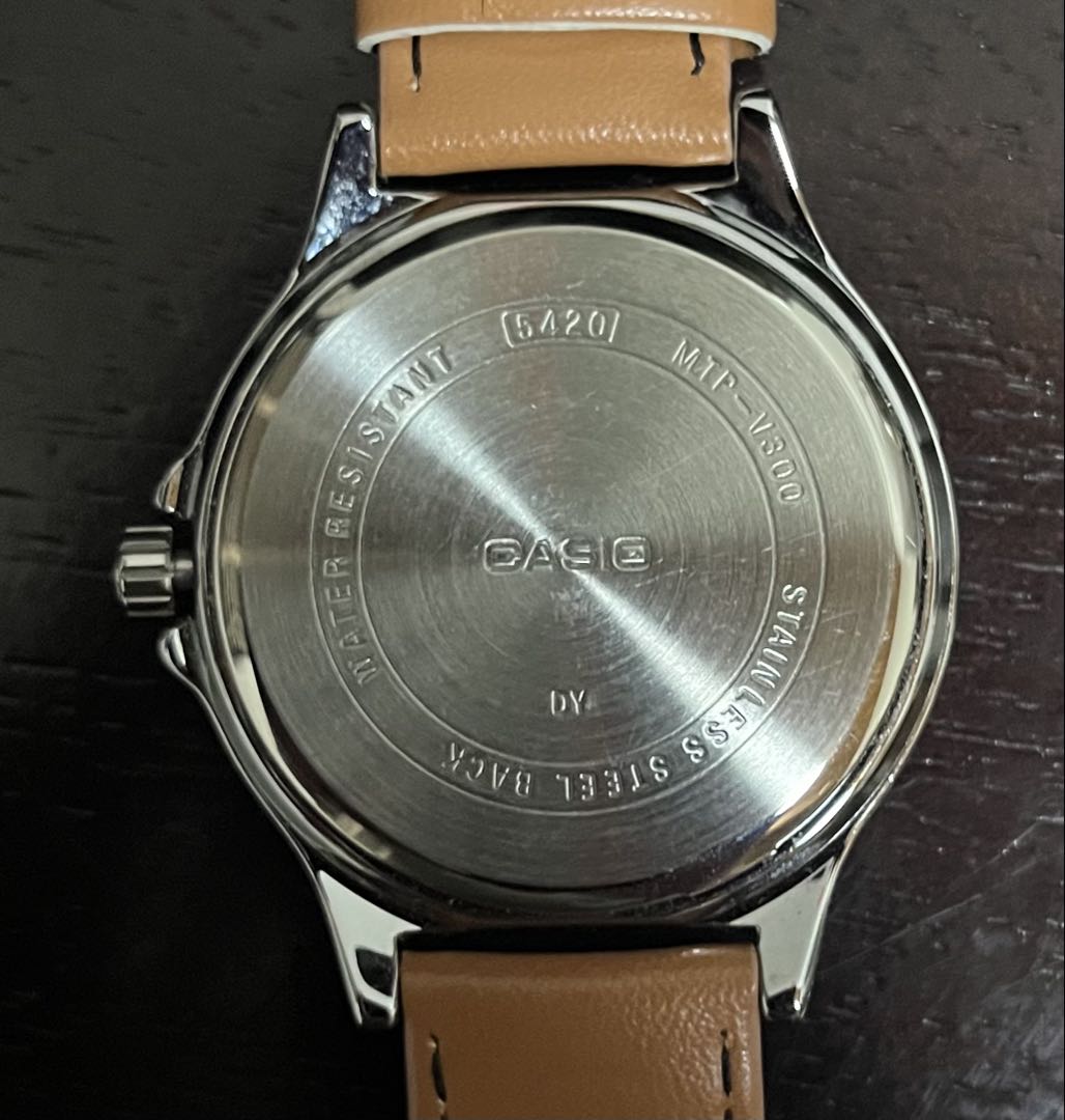 Casio MTP MTP-V300 Analog Quartz Men -V300