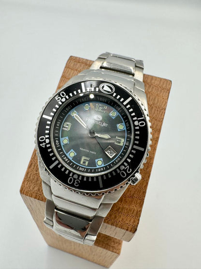 Freestyle Analog Quartz Men Watch
