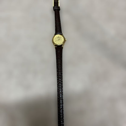 Analog Quartz Women