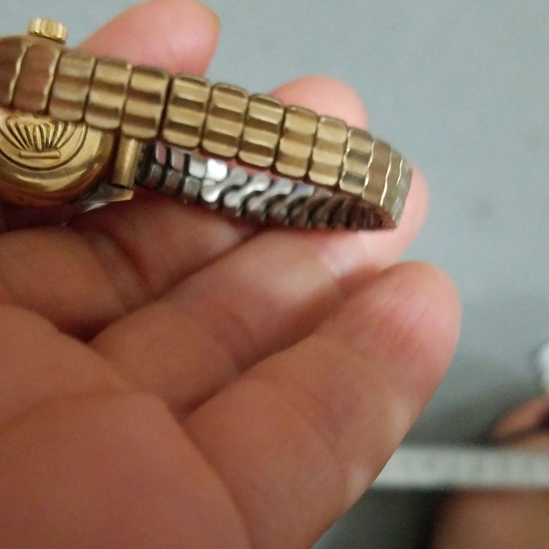 Seiko Queen-Seiko Analog Mechanical (Manual) Women