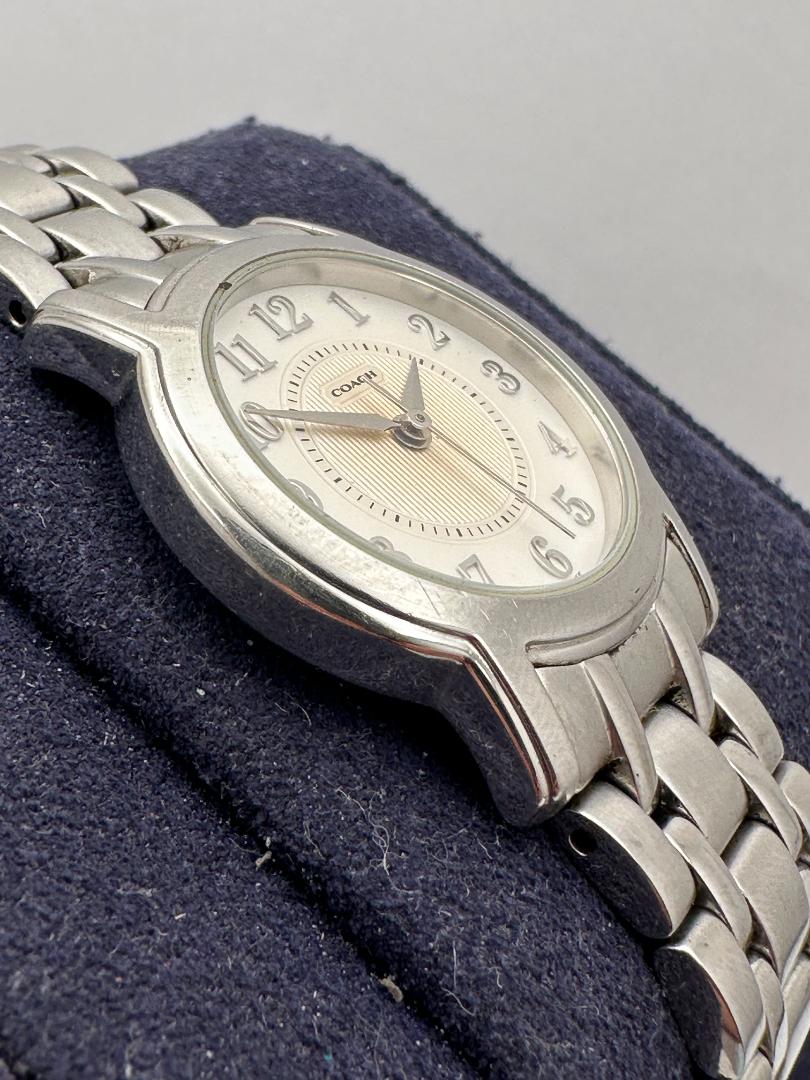 Coach Ladies Wristwatch 6-830-825 Analog Quartz Women Stainless Steel 26Mm