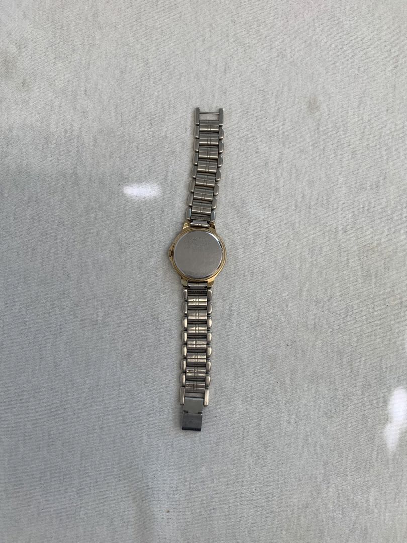 Seiko Lucent Analog Quartz Women