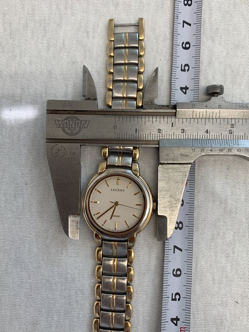 Seiko Lucent Analog Quartz Women