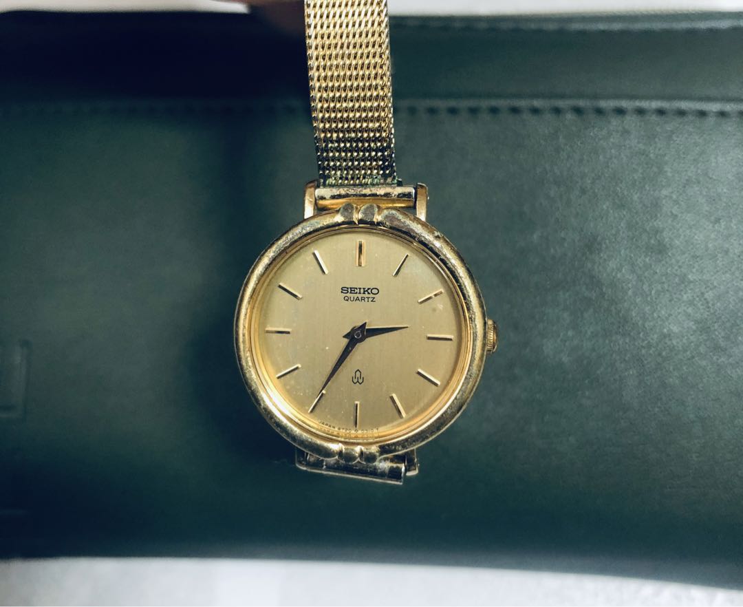 Seiko 4720-0060 Analog Quartz Women