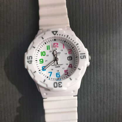 CASIO LRW-200H-4EV Analog Quartz Women
