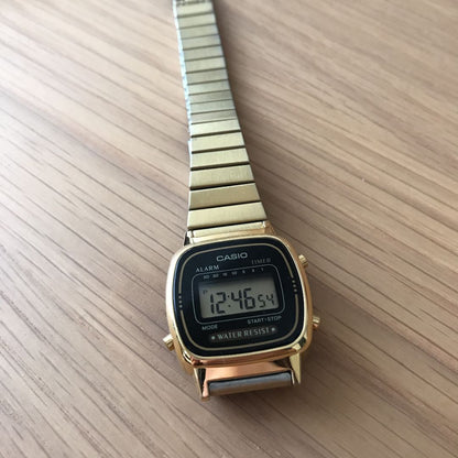 Casio Cheap-Casio LA670W Digital Quartz Women
