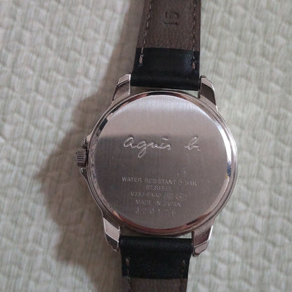 Agnes B. V33J-0AA0 Analog Quartz Women
