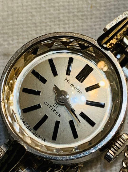 Citizen HMOM51202B-S Analog Mechanical (Manual) Women