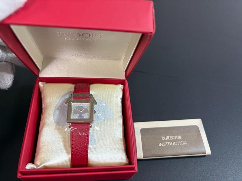 Snoopy Analog Quartz Women