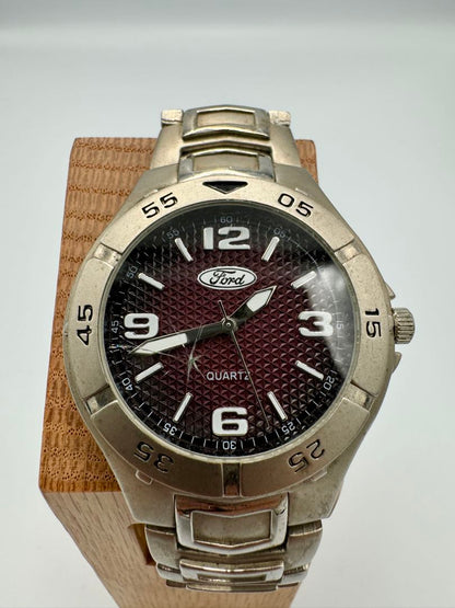 Ford Analog Quartz Men Watch Fd204 Cracked Glass