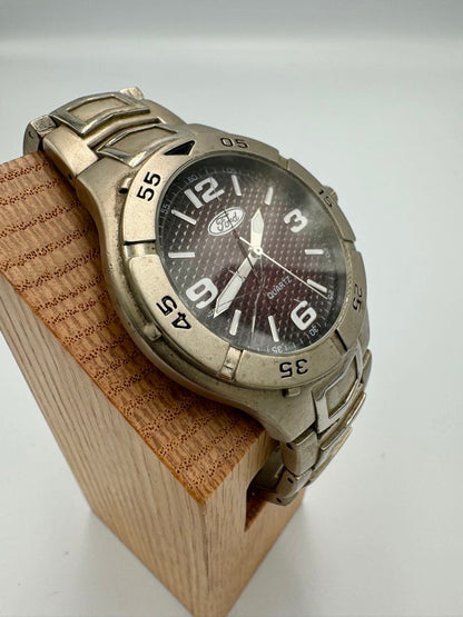 Ford Analog Quartz Men Watch Fd204 Cracked Glass