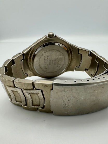 Ford Analog Quartz Men Watch Fd204 Cracked Glass