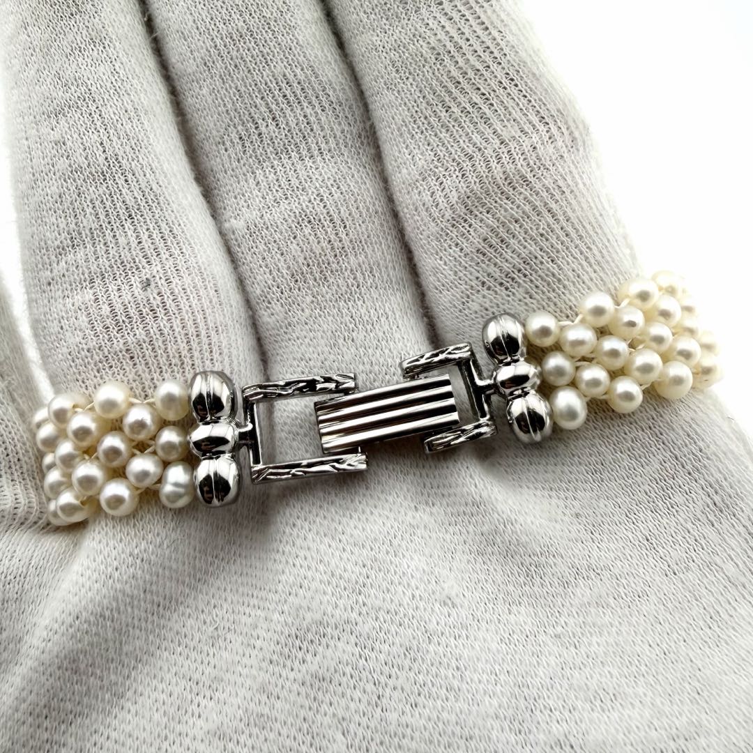 Unknown Analog Quartz Women