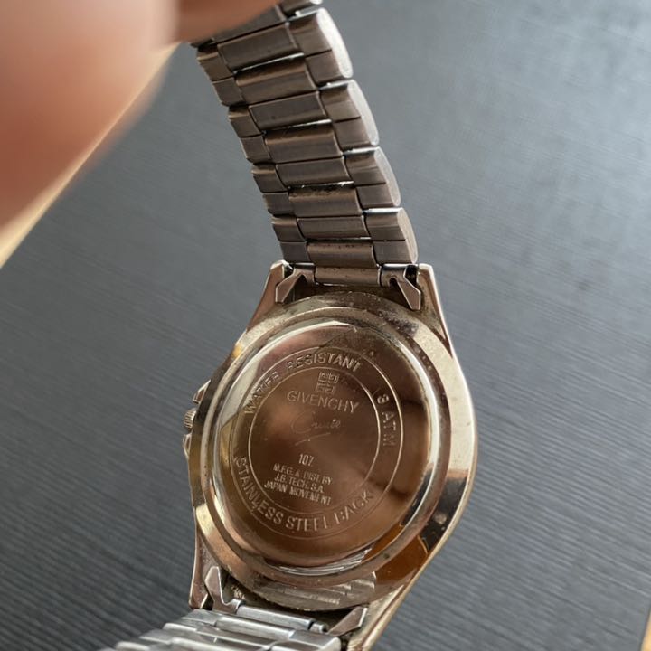 Givenchy Analog Quartz Men