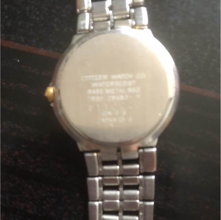 Citizen EXCEED Analog Quartz Women