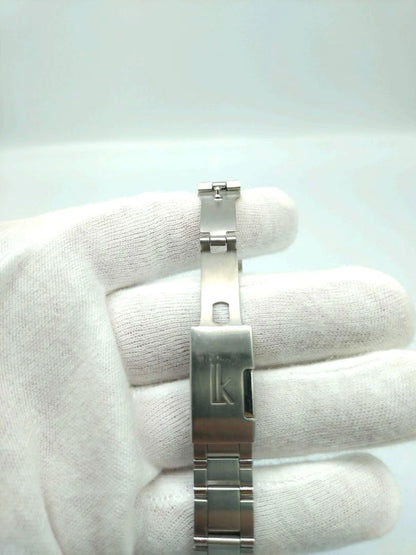 Seiko lk/lukia Analog Quartz Women