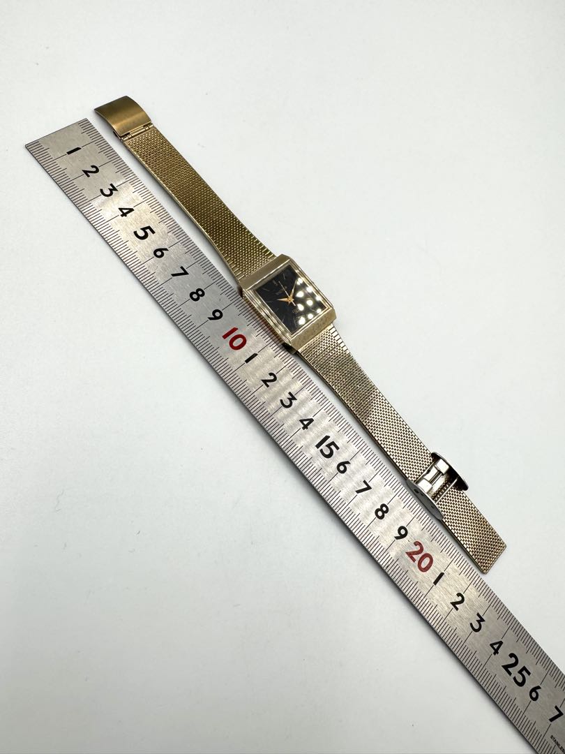 WALTHAM Dynax Quartz Watch FOR PARTS