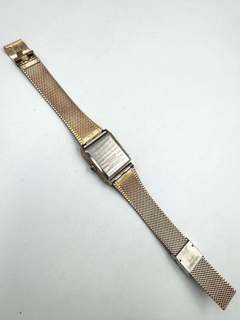 WALTHAM Dynax Quartz Watch FOR PARTS