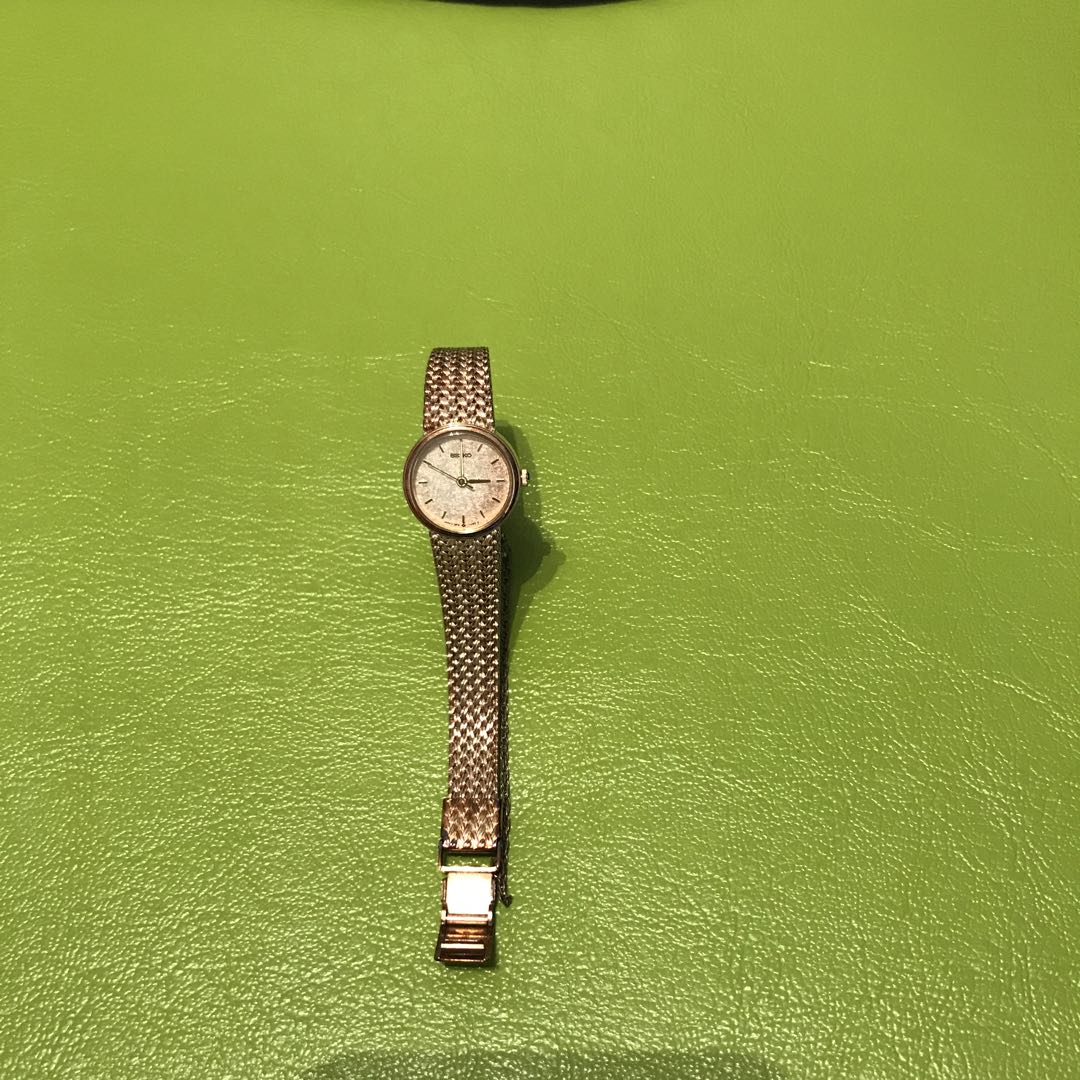 Seiko Analog Quartz Women