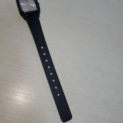 Casio LQ-142 Analog Quartz Women