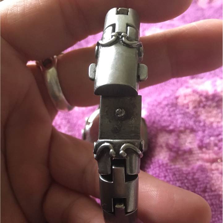 Analog Quartz Women