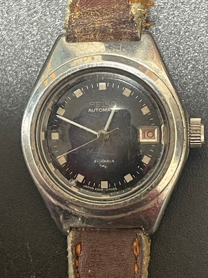 Seiko 2205-0461 Analog Mechanical (Automatic) Women