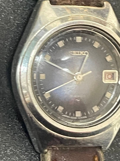 Seiko 2205-0461 Analog Mechanical (Automatic) Women