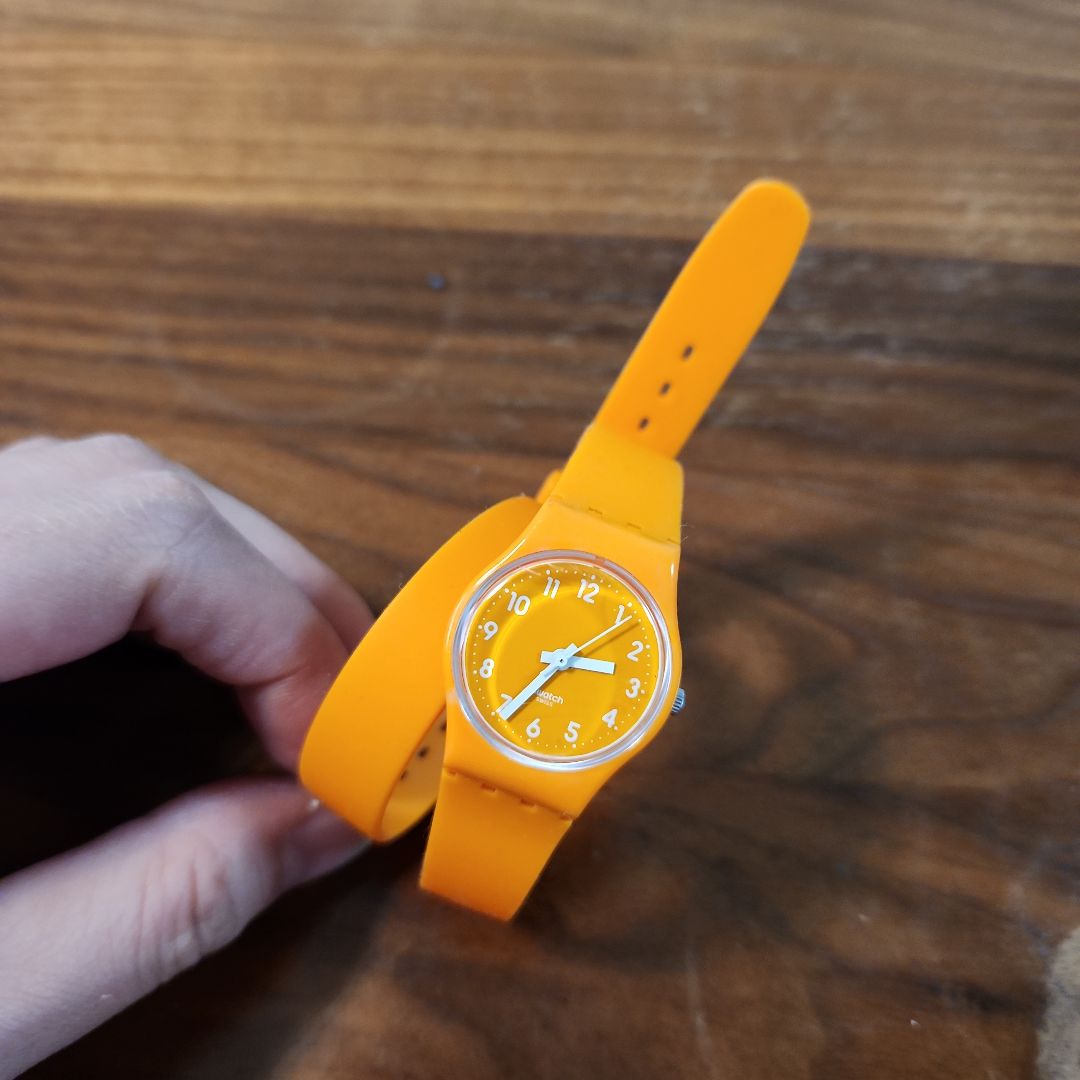 Swatch Analog Quartz Women