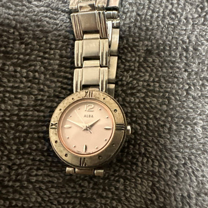 Seiko Alba Analog Quartz Women