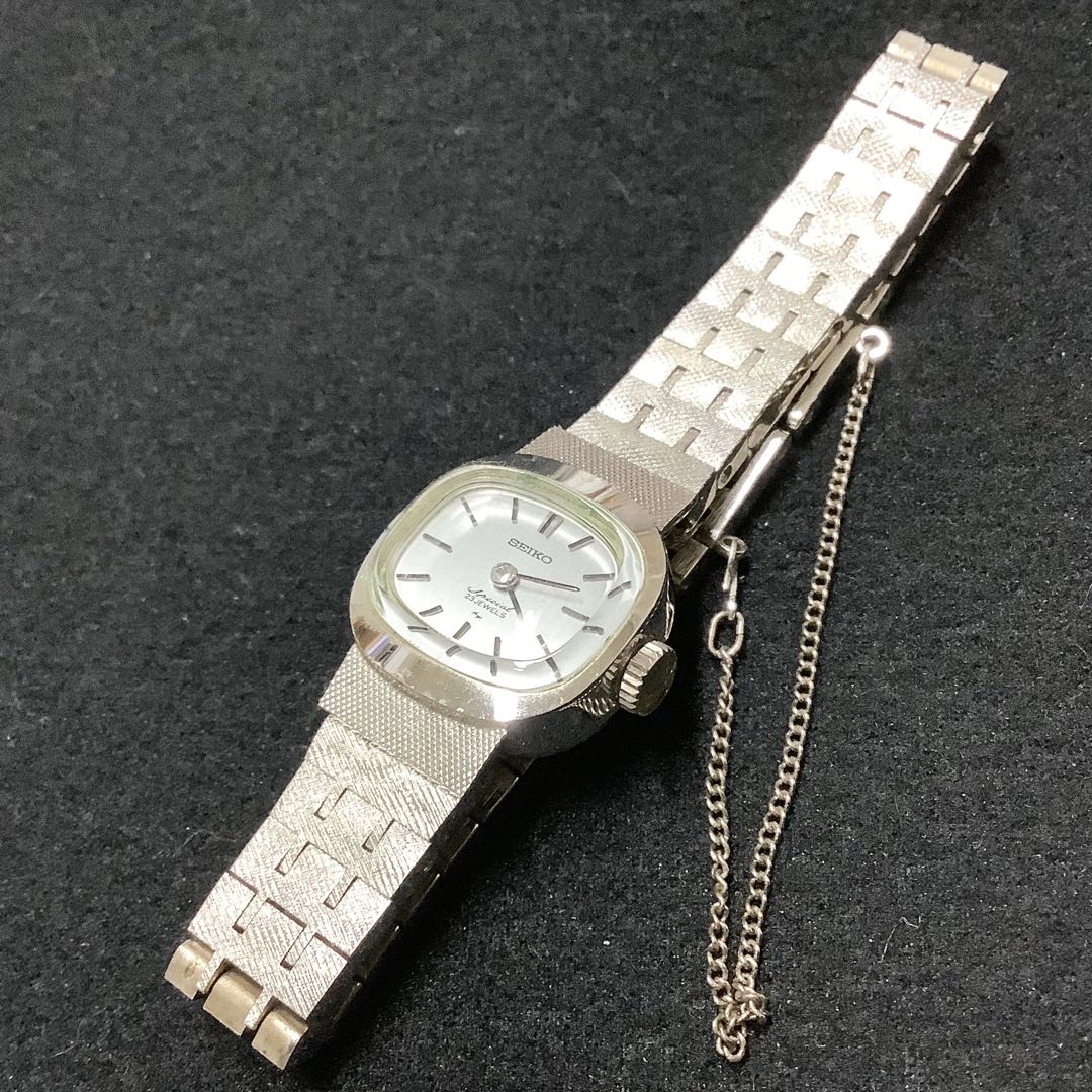 Seiko Analog Mechanical (Manual) Women