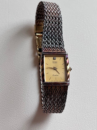 Seiko 1220-5160 Analog Mechanical (Manual) Women