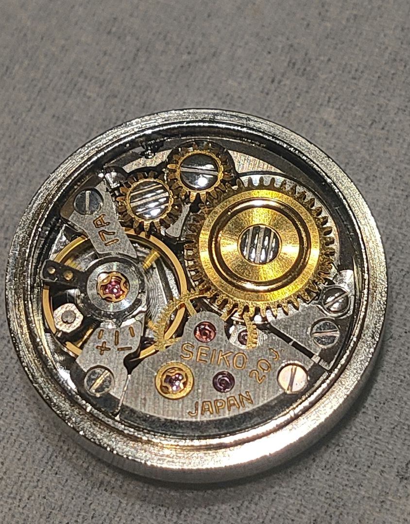 Seiko Belfina Analog Mechanical (Manual) Women