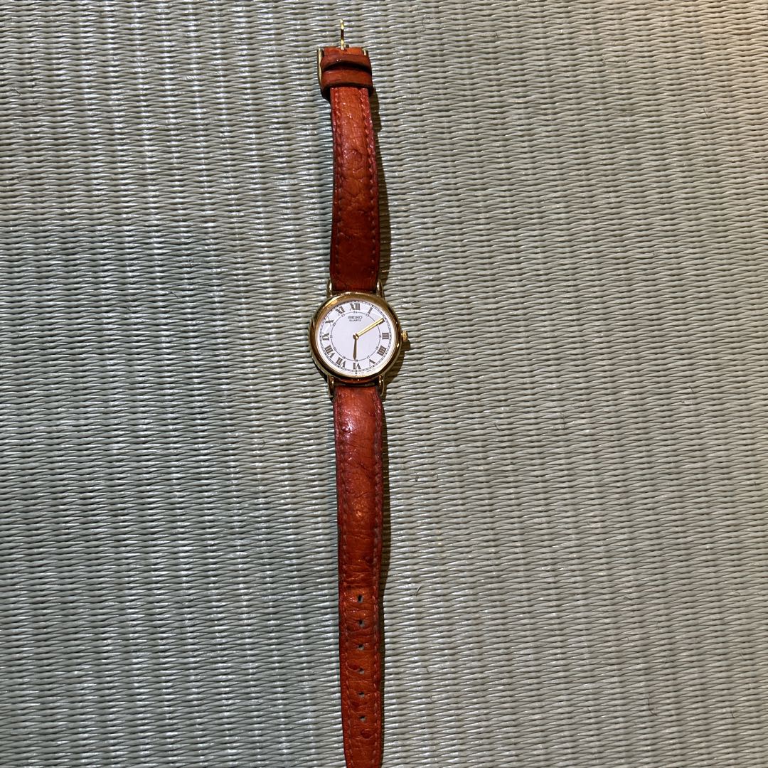 Seiko Analog Quartz Women