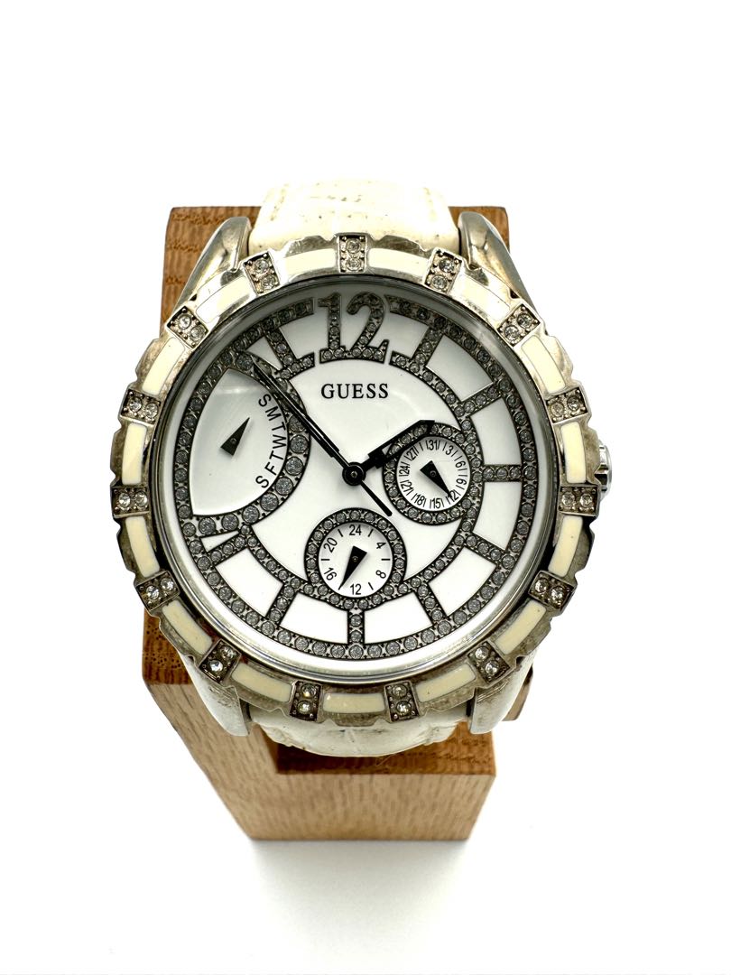 Guess Analog Quartz Women Watch