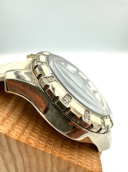 Guess Analog Quartz Women Watch