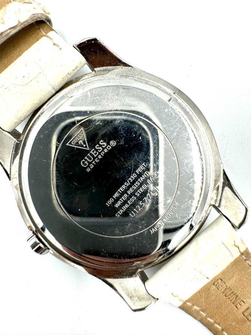 Guess Analog Quartz Women Watch