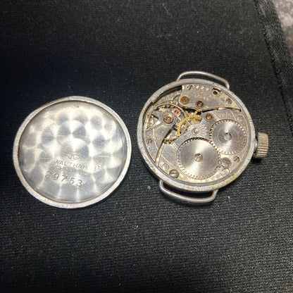 Waltham Analog Mechanical (Manual) Men