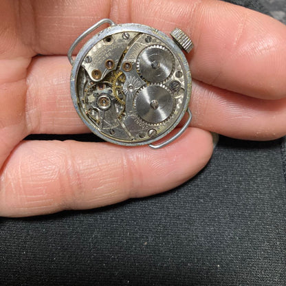 Waltham Analog Mechanical (Manual) Men