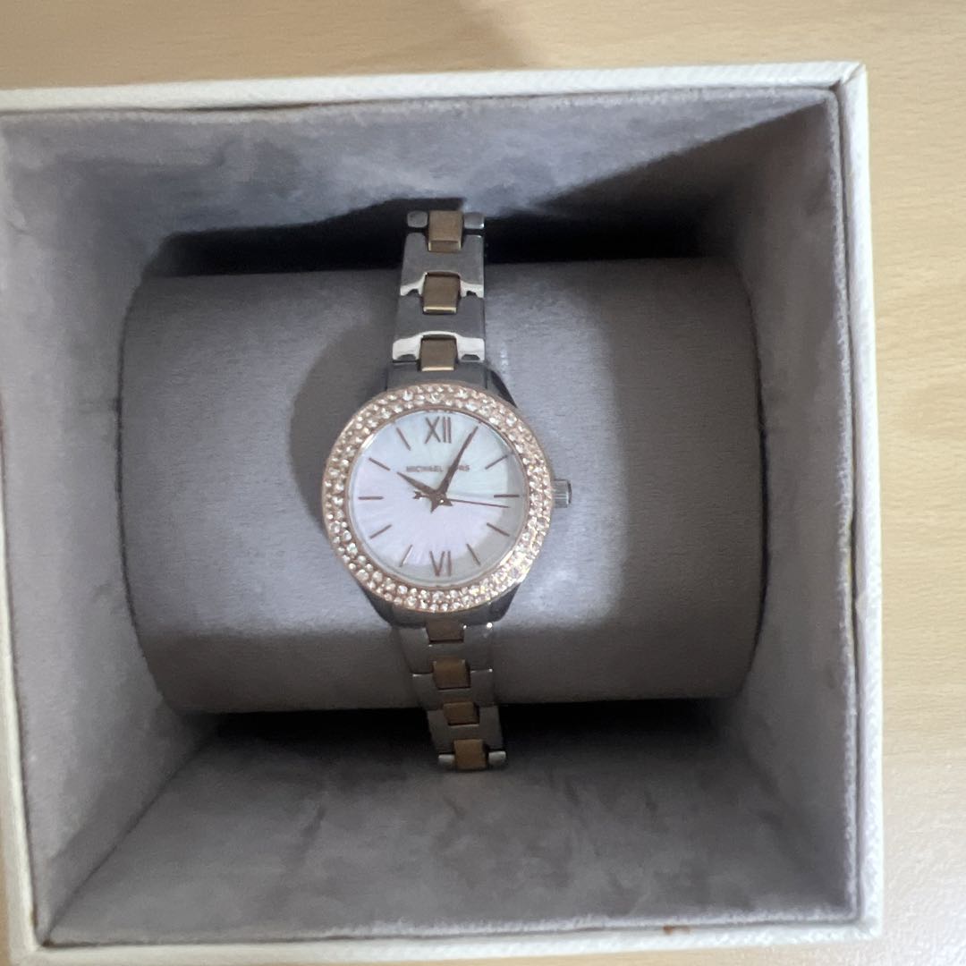 Michael Kors Analog Quartz Women